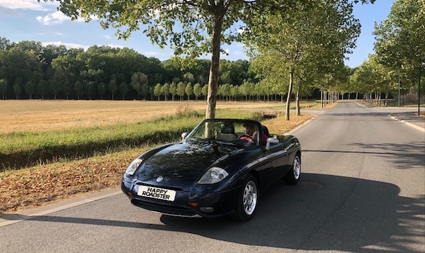 Fiat-Barchetta-paysage