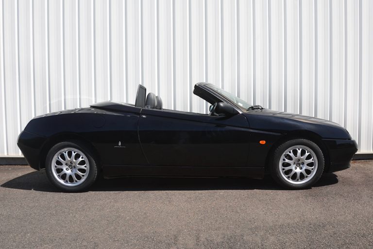 HappyRoadster_AlfaRomeo_GTV_Spider_02